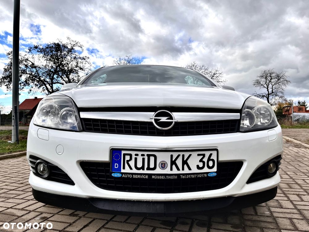 Opel Astra ver-iv-gtc-1-4-active - 2