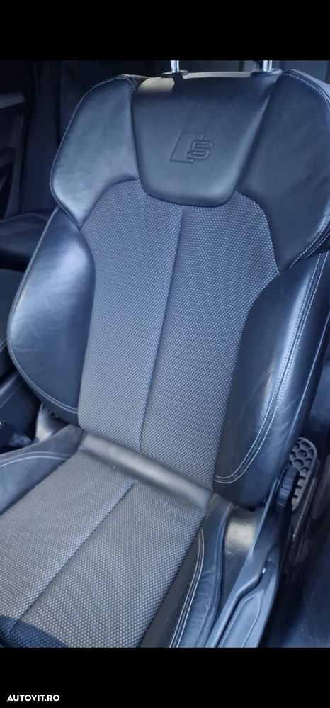 Audi Q5 55 TFSI e quattro S tronic PHEV S Line - 13