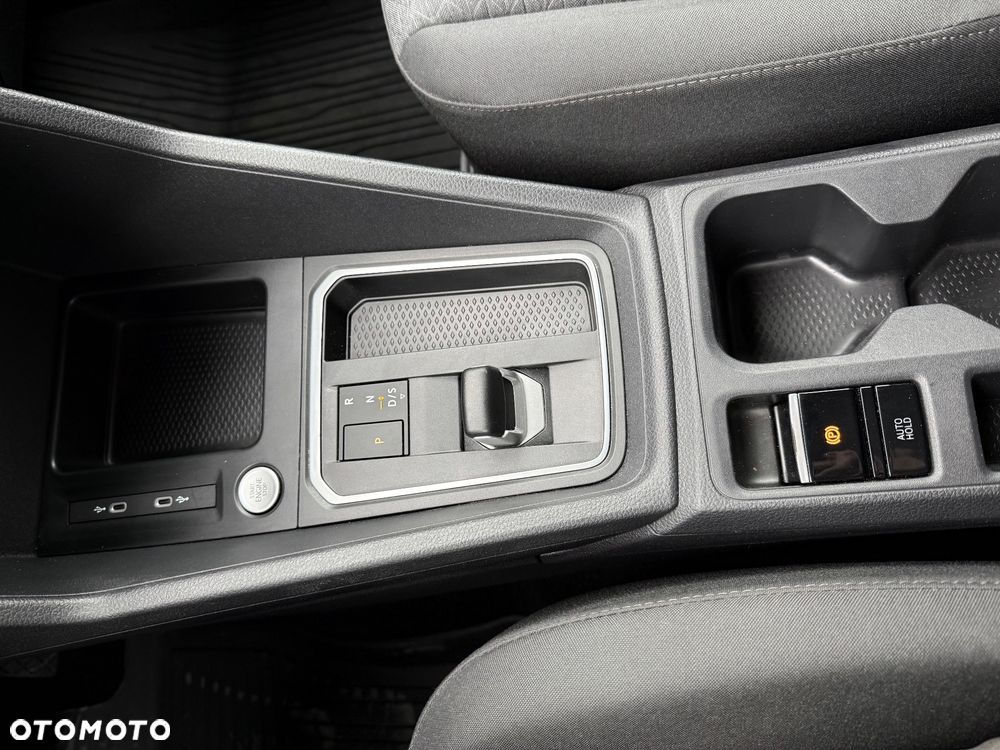 Ford Tourneo Connect Grand - 18