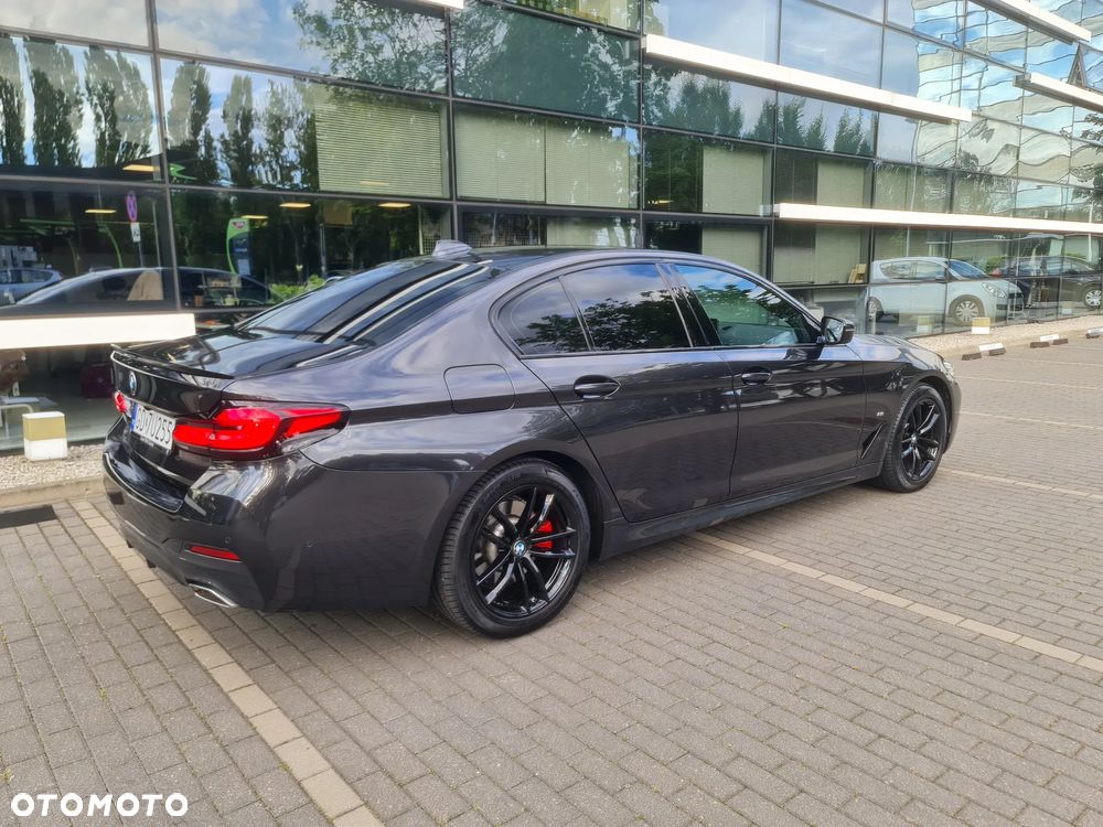 BMW Seria 5 520d xDrive M Sport sport - 3