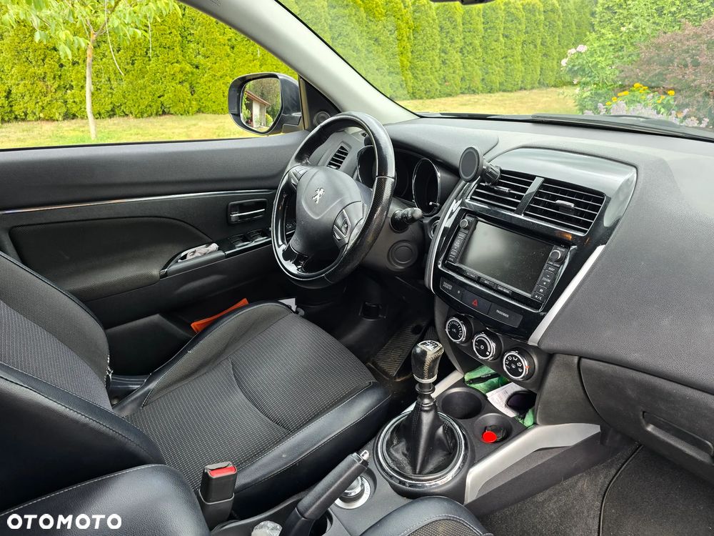 Peugeot 4008 - 9
