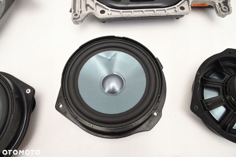 MERCEDES E KLASA W207 NAGŁOŚNIENIE HARMAN KARDON - 5