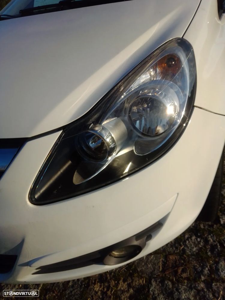 Opel Corsa 1.2 Color Edition - 4