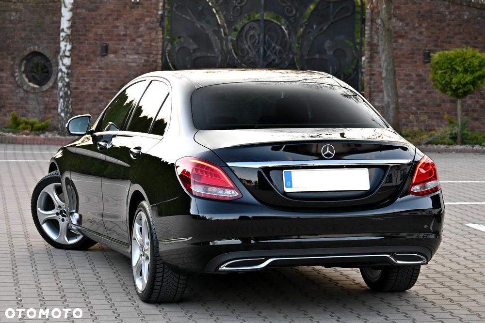 Mercedes-Benz Klasa C 200 Avantgarde - 20