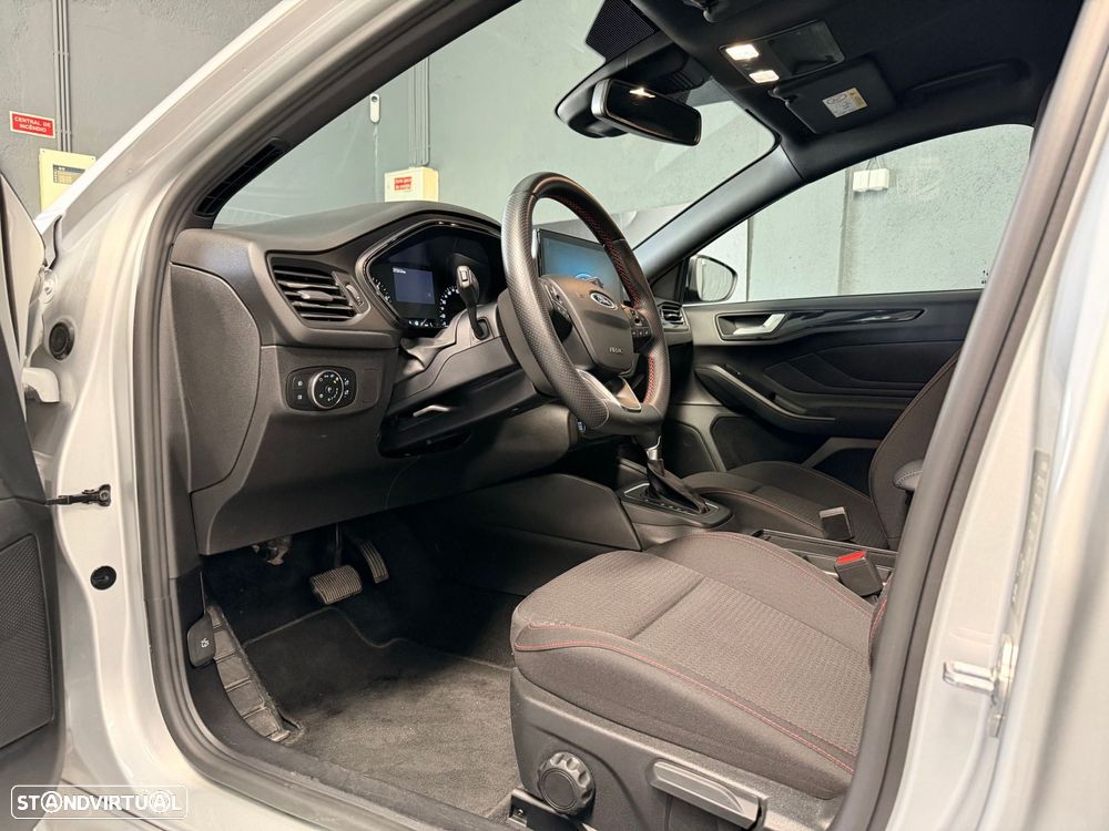 Ford Focus 1.0 EcoBoost MHEV ST-Line Aut. - 14