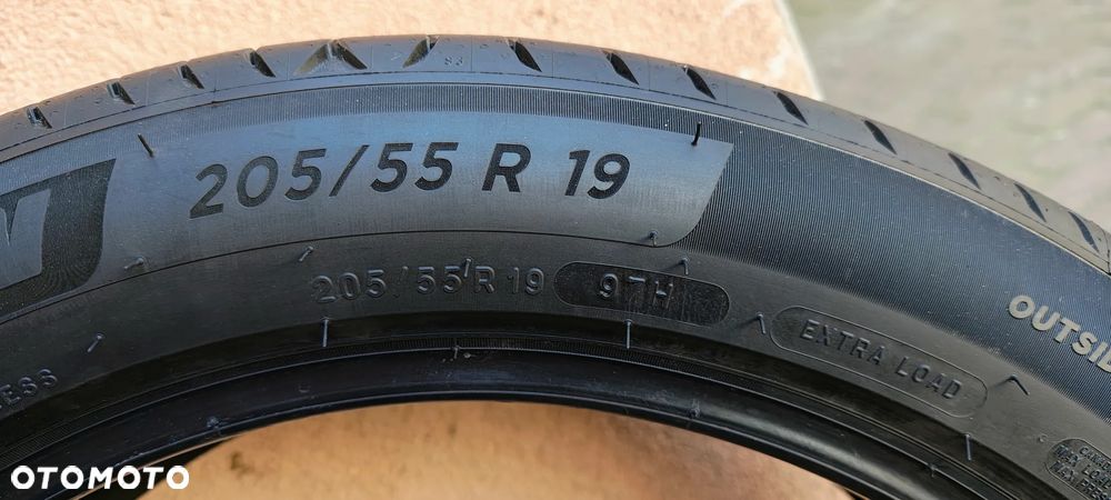 Michelin e.Primacy 205/55/R19 97H (2025) - 8