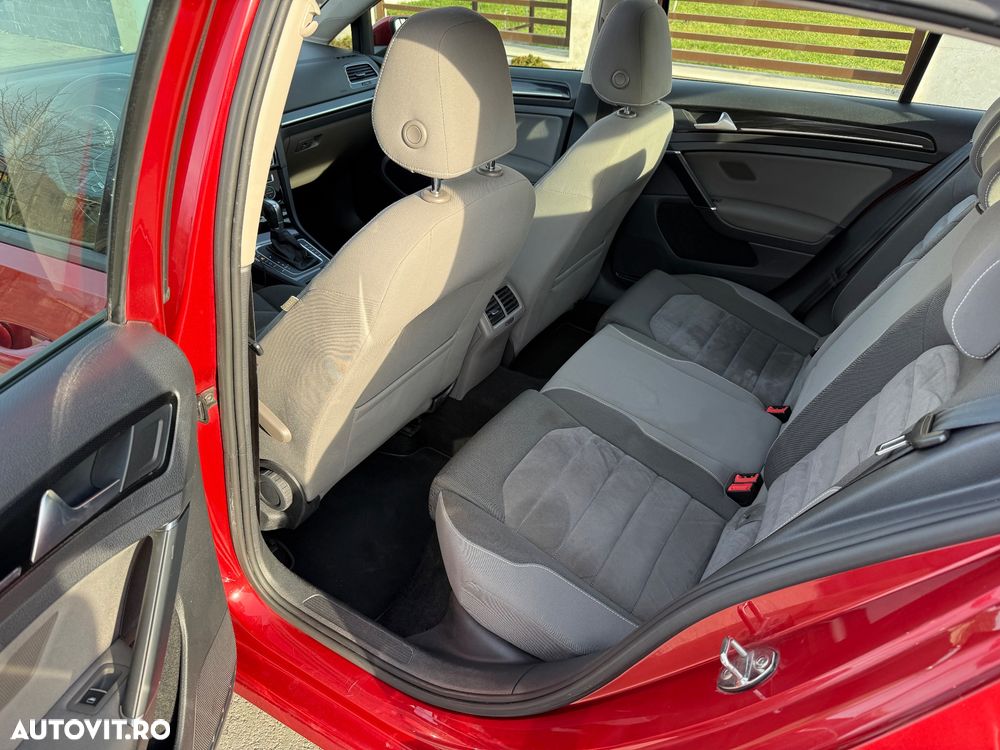 Volkswagen Golf 2.0 TDI (BlueMotion Technology) DSG Highline - 11