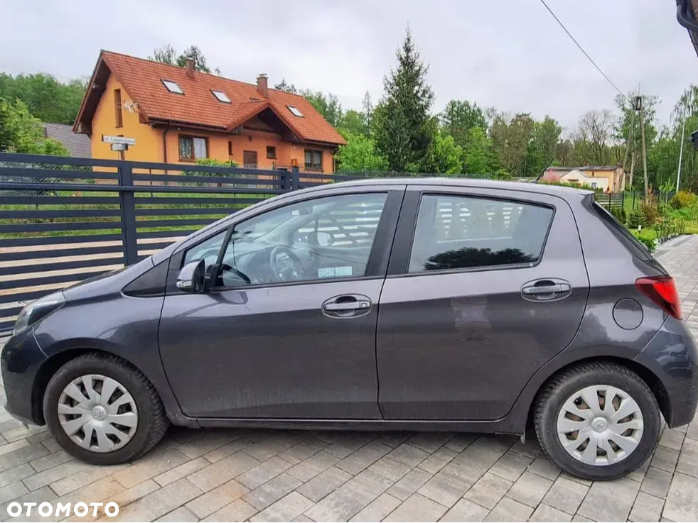 Toyota Yaris 1.33 Dynamic - 3