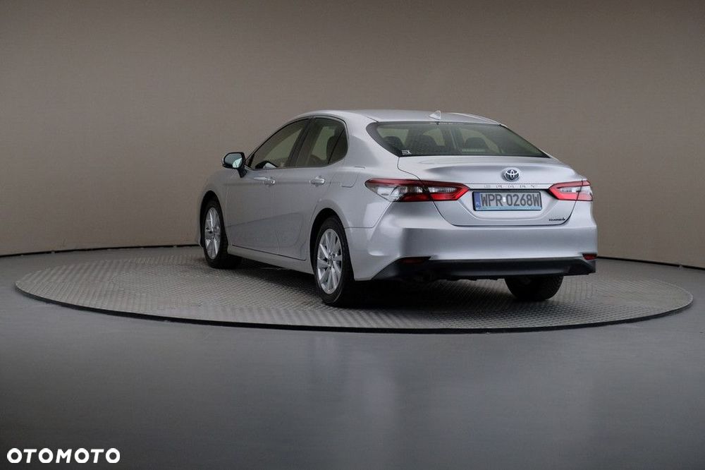 Toyota Camry 2.5 Hybrid Comfort CVT - 2