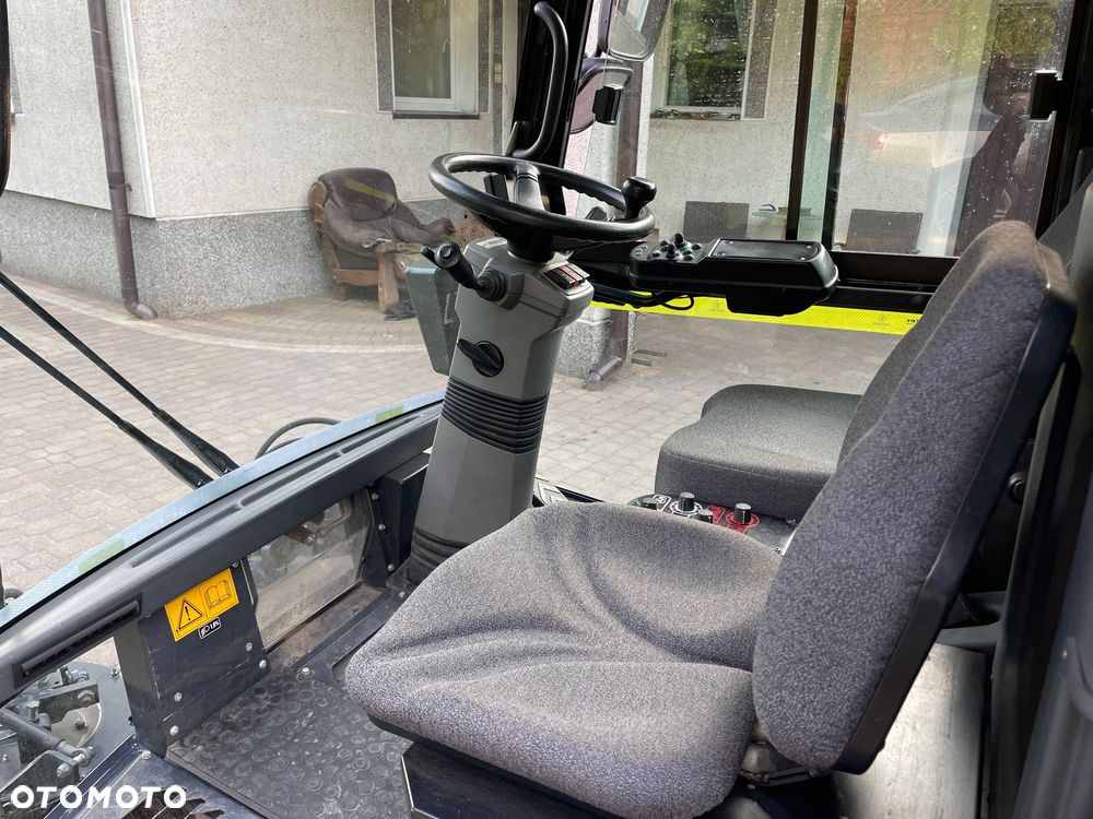 Schmidt Swingo Compact CS 256   200 + Zamiatarka drogowa  zamiatarka chodnikowa uliczna  Swingo 200 +    Super stan 2019 rok - 22