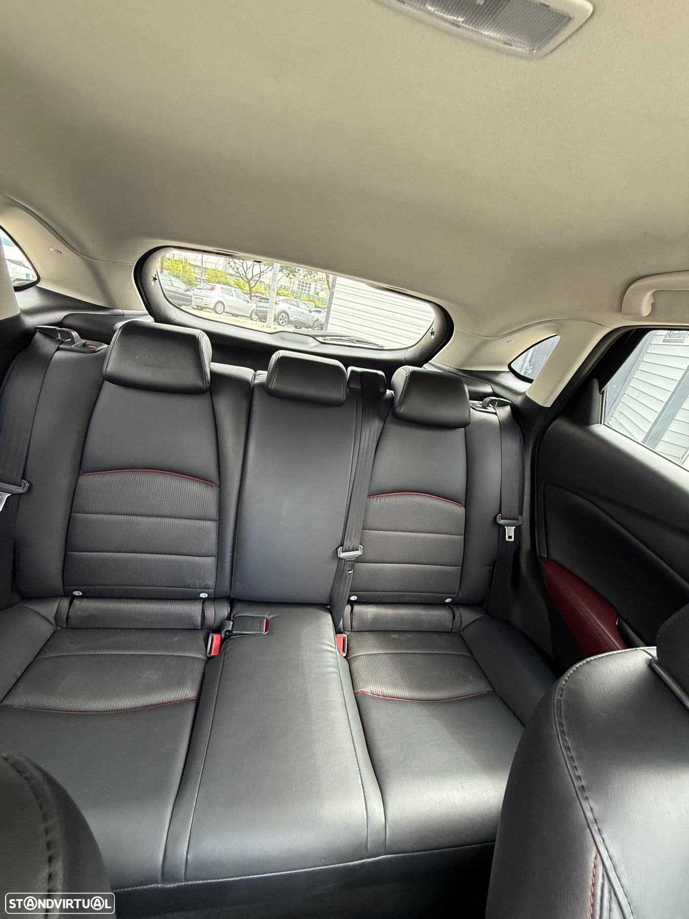 Mazda CX-3 1.5 Sky.Excellence HT Leather White Navi - 22