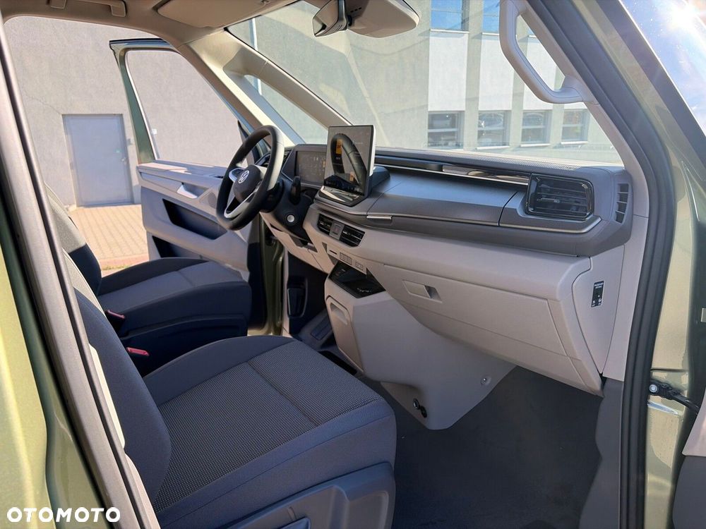 Volkswagen multivan - 22