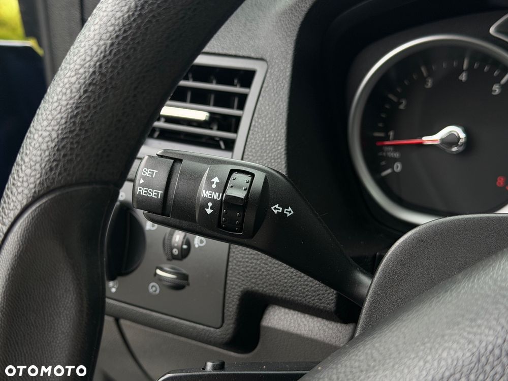 Ford C-MAX 1.8 Style - 21