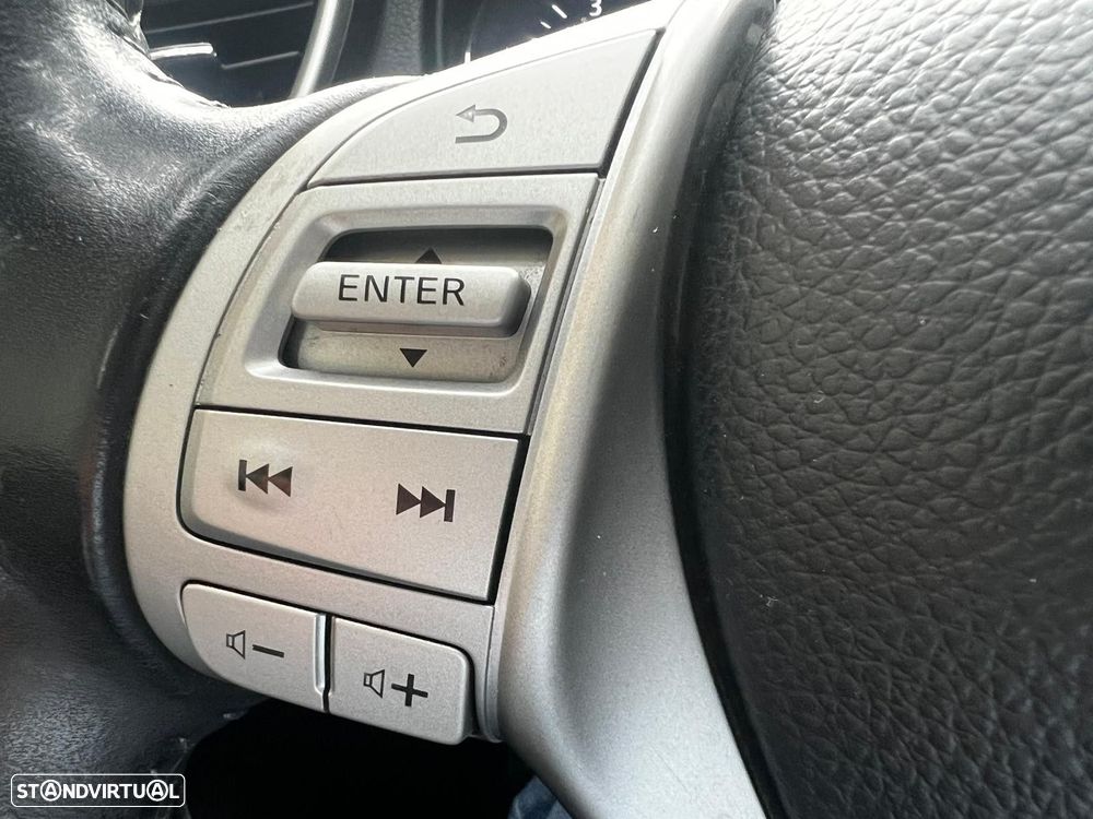 Nissan Qashqai 1.2 DIG-T Tekna Premium Pele S P.Preta - 37