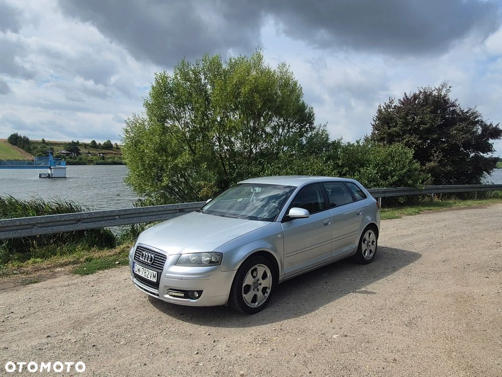 Audi A3 Sportback 1.6 FSI Ambiente - 1