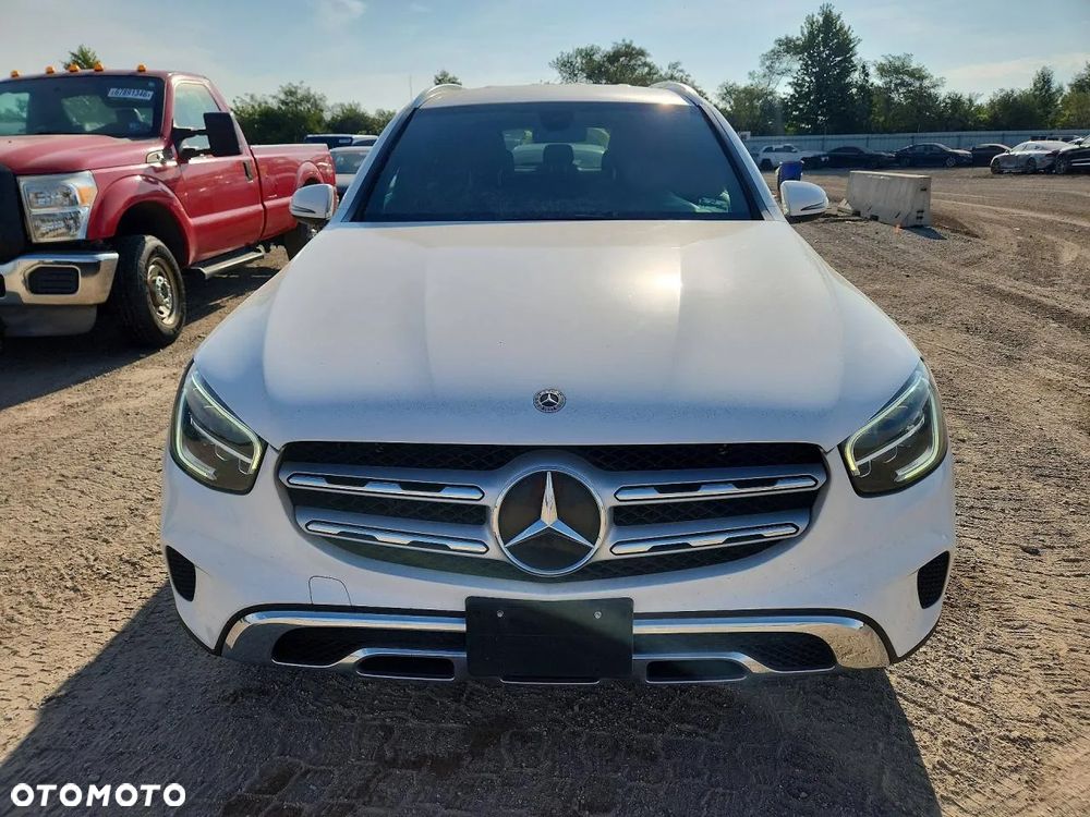 Mercedes-Benz GLC 300 4Matic 9G-TRONIC - 5
