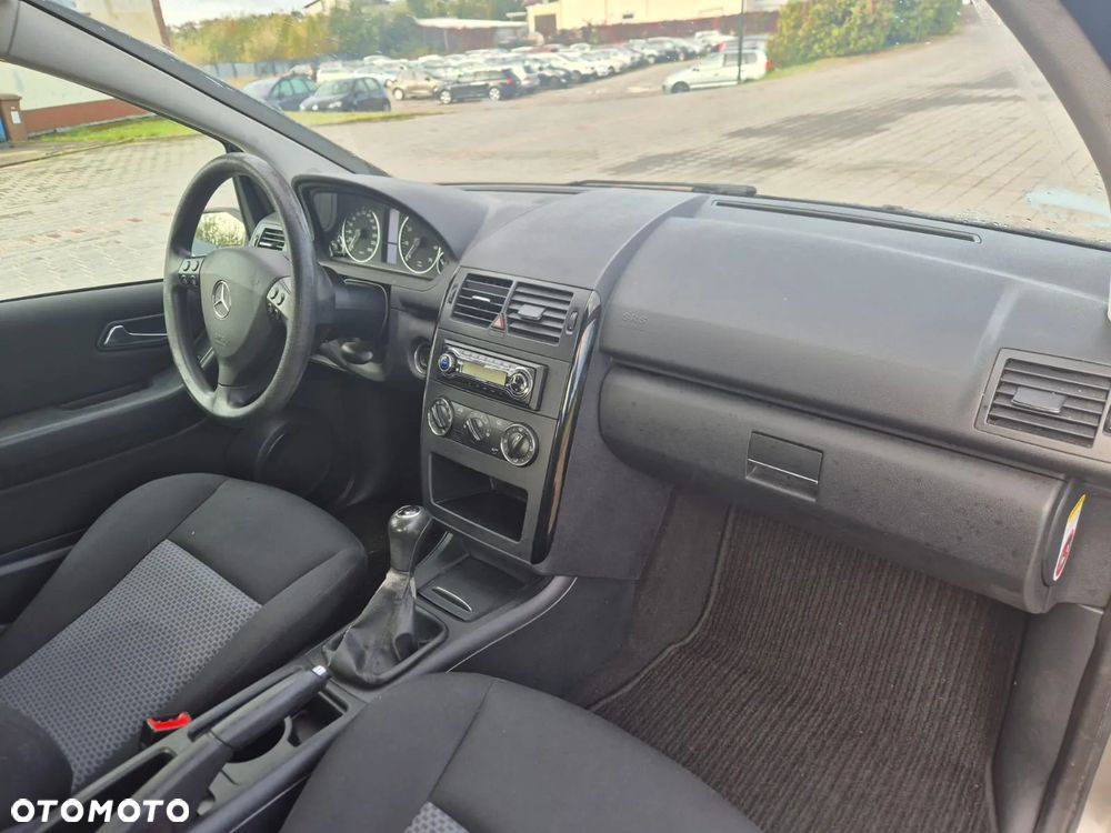 Mercedes-Benz Klasa A 170 Classic - 10