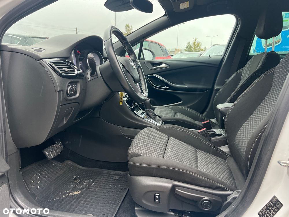 Opel Astra 1.4 Turbo Start/Stop Automatik Sports Tourer Business - 6