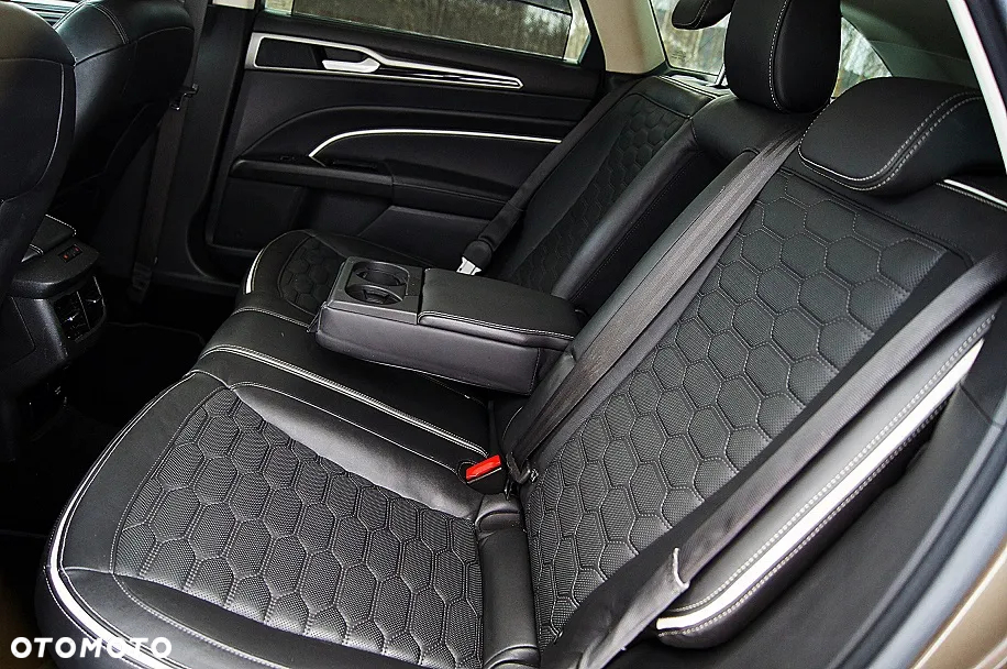 Ford Mondeo Vignale 2.0 TDCi Bi-Turbo PowerShift - 11