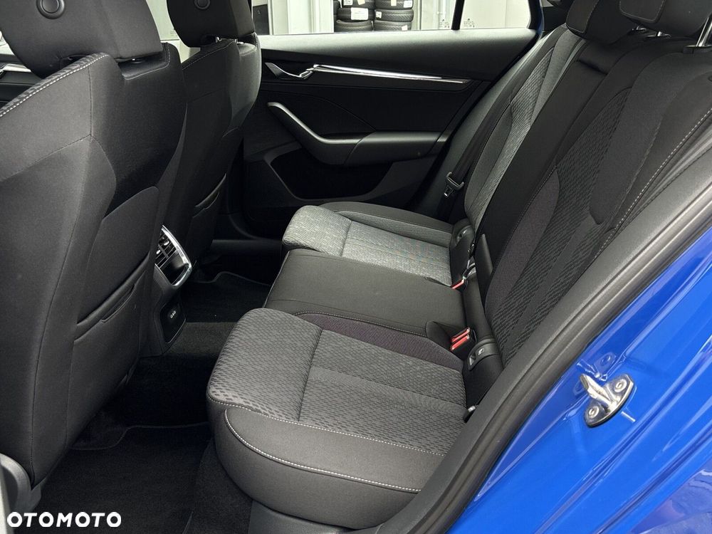 Skoda Octavia 2.0 TDI Style DSG - 12