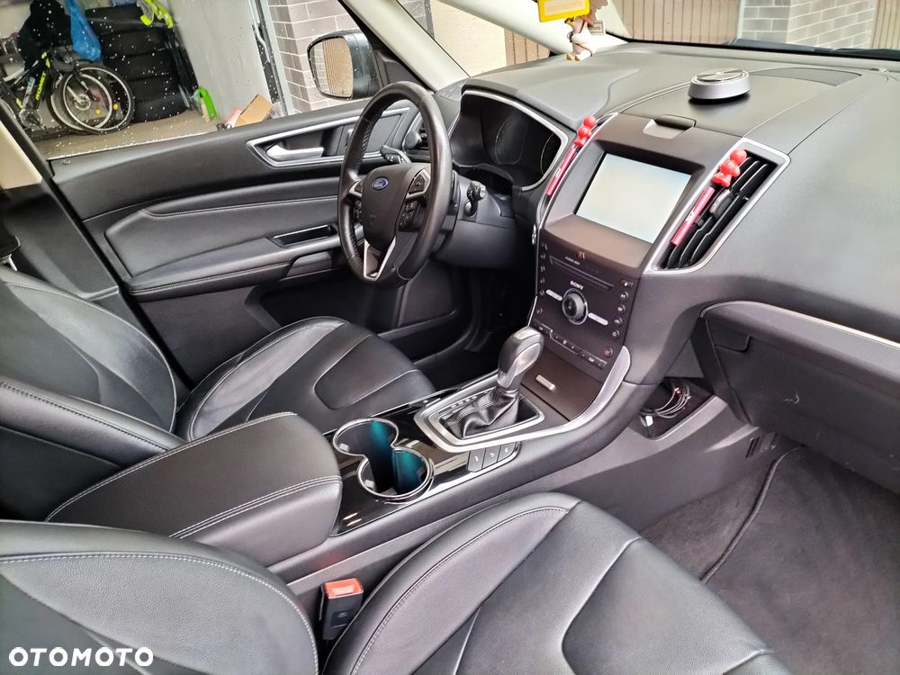 Ford S-Max 2.0 TDCi Titanium PowerShift - 15