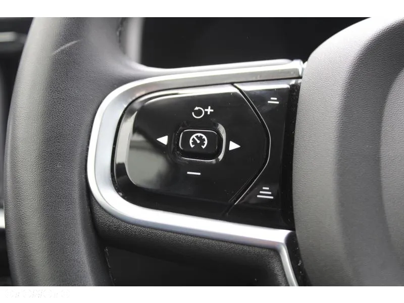 Volvo S90 - 10