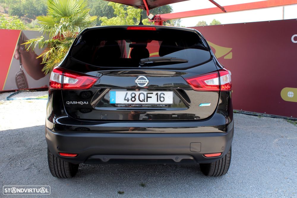 Nissan Qashqai 1.5 dCi N-Connecta - 16