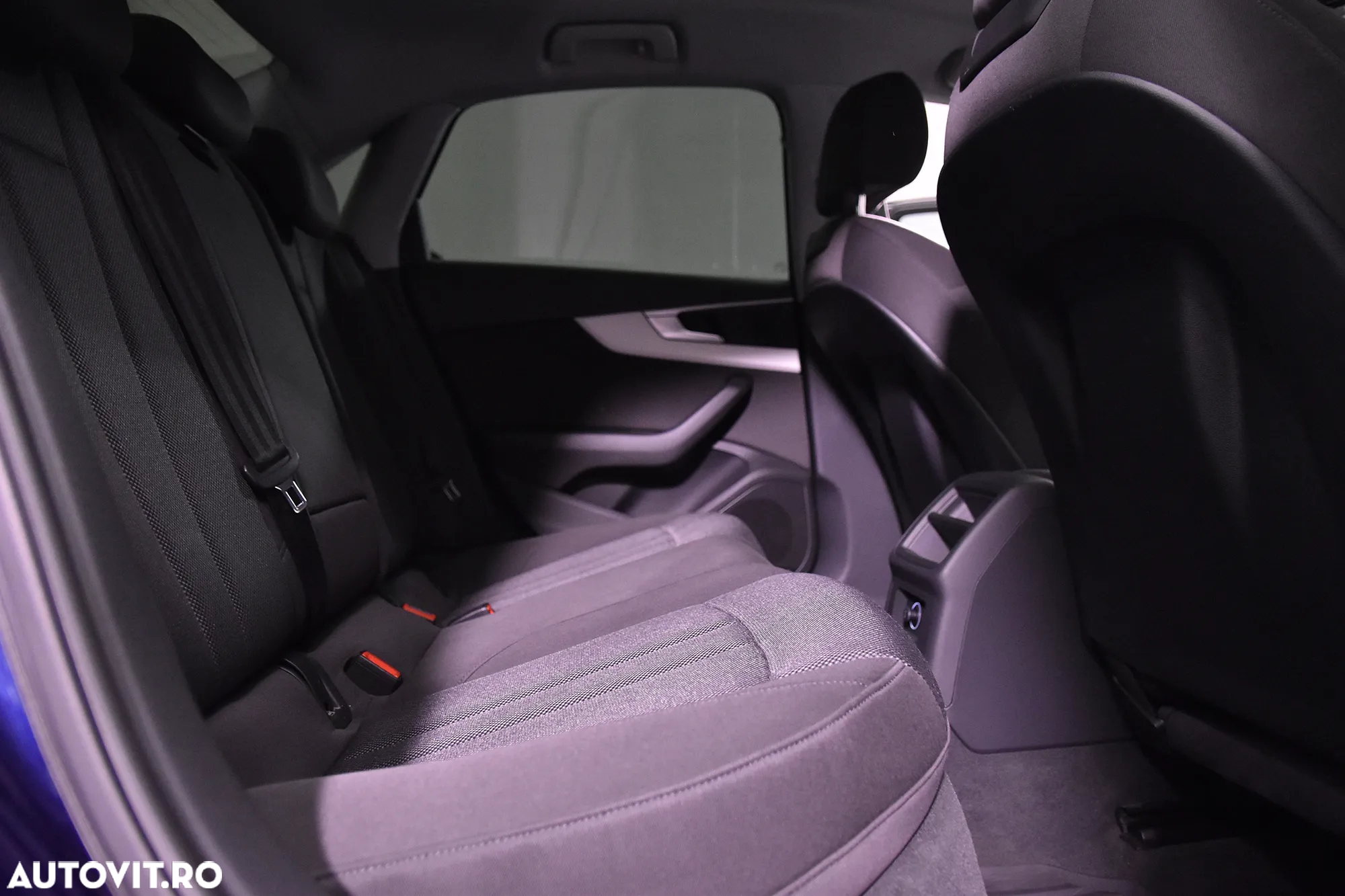 Audi A4 - 12