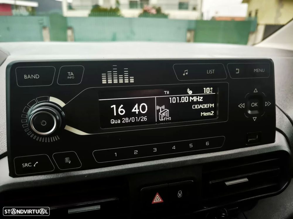 Peugeot Partner 1.5 BlueHdi Longa IVA Dedutível - 28