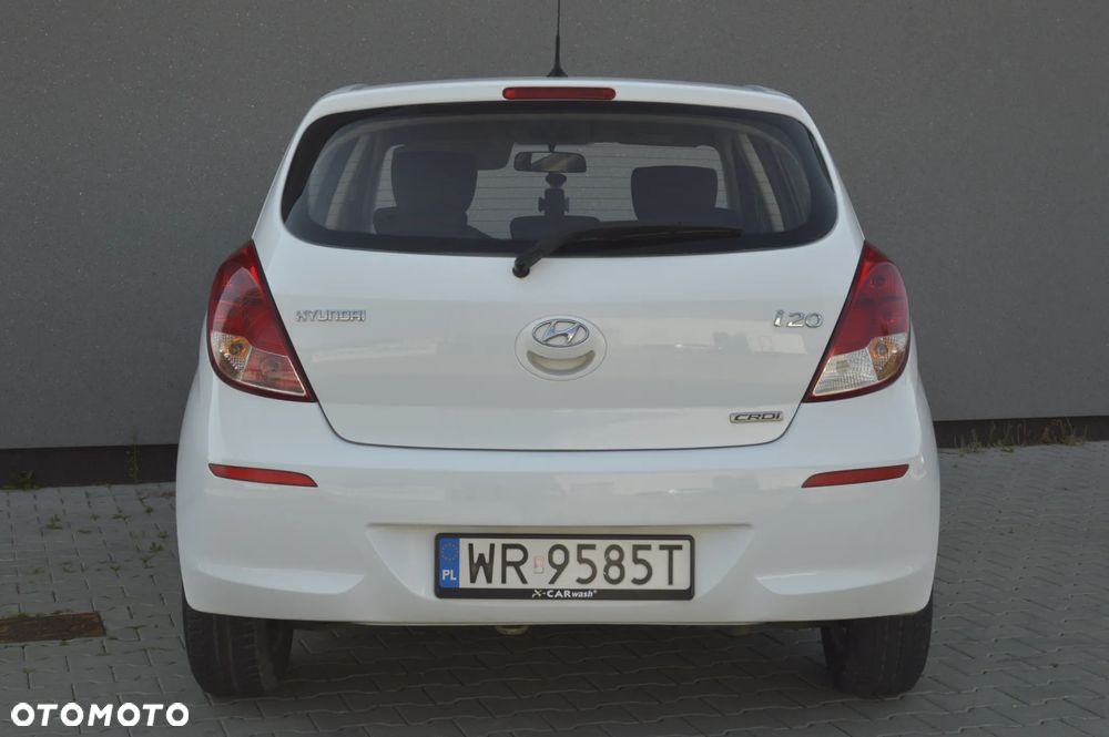 Hyundai i20 - 21