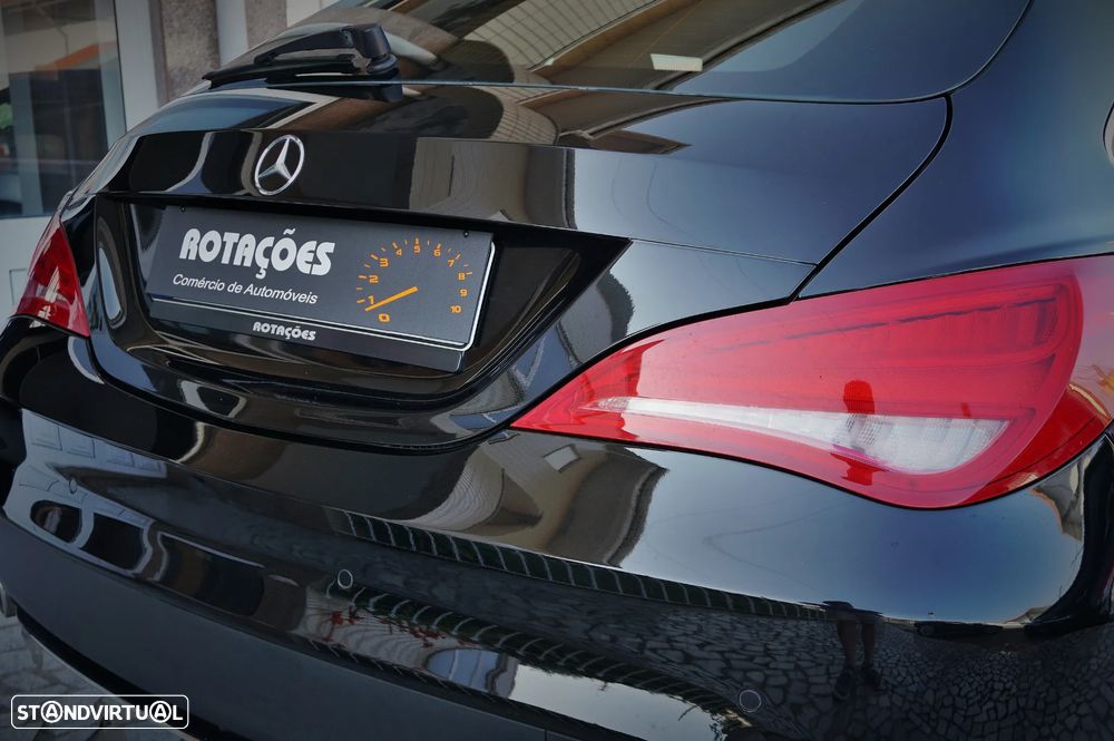 Mercedes-Benz CLA 200 Shooting Brake (CDI) d Urban - 45