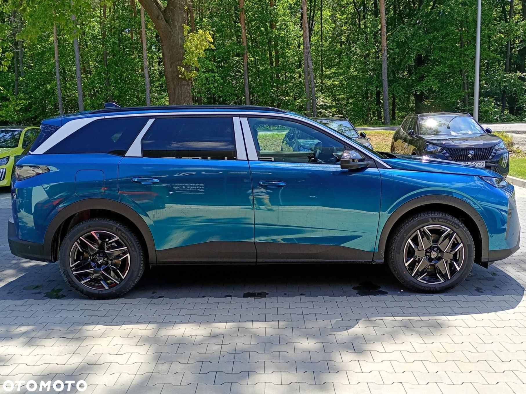 Peugeot 5008 - 8