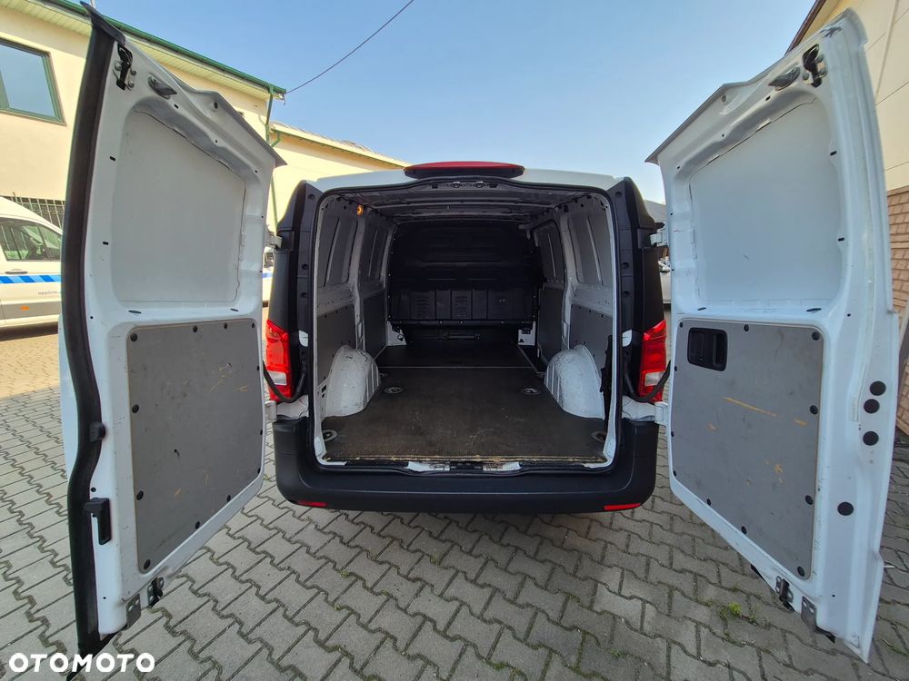 Mercedes-Benz Vito 111 CDI - 10