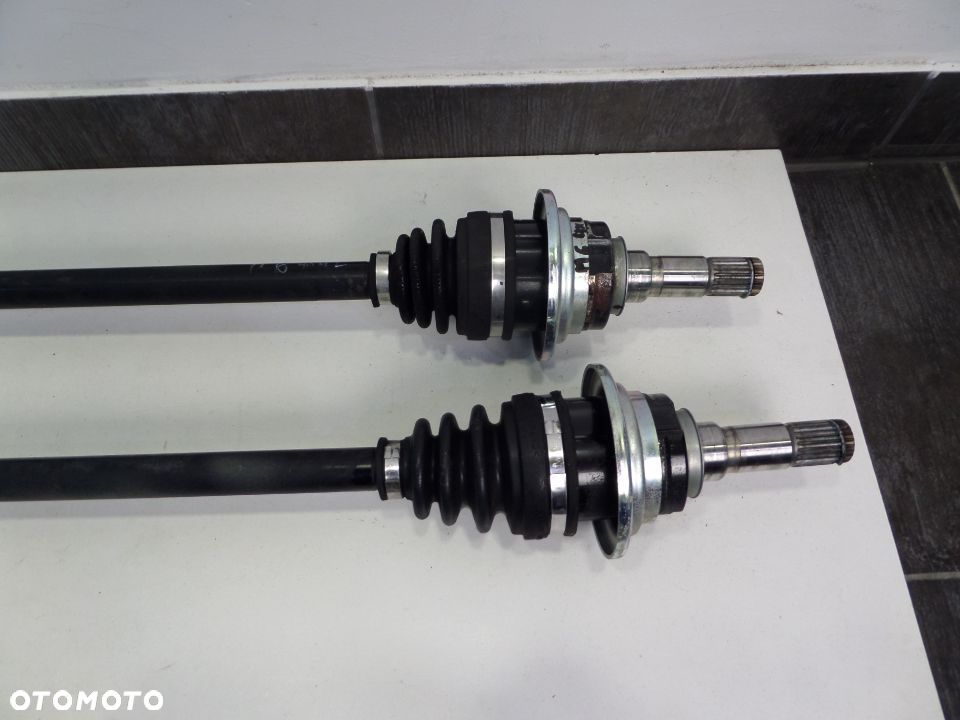 MAZDA 6 GJ LIFT 16 4X4 4WD 4L  PÓŁOŚ TYŁ PRAWA LEWA - 3