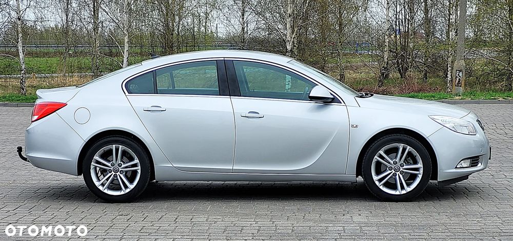 Opel Insignia - 13