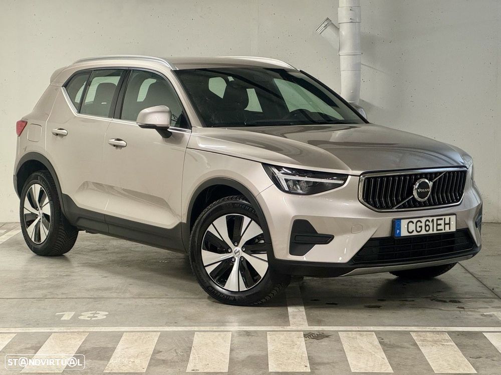 Volvo XC 40 1.5 T5 PHEV Momentum Plus - 3