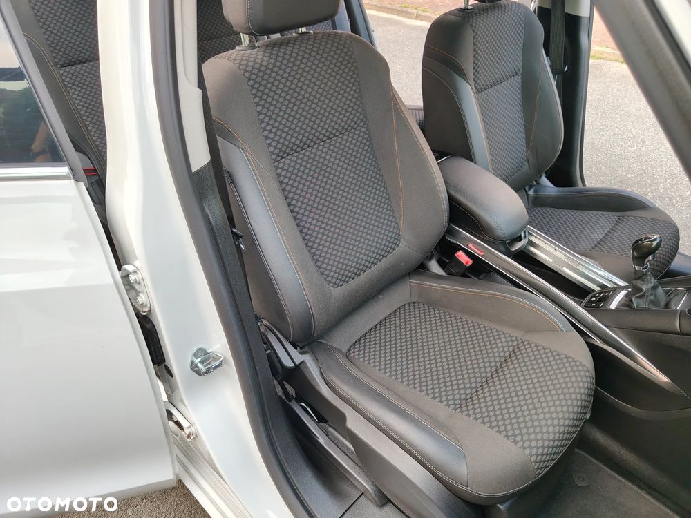 Opel Zafira - 20