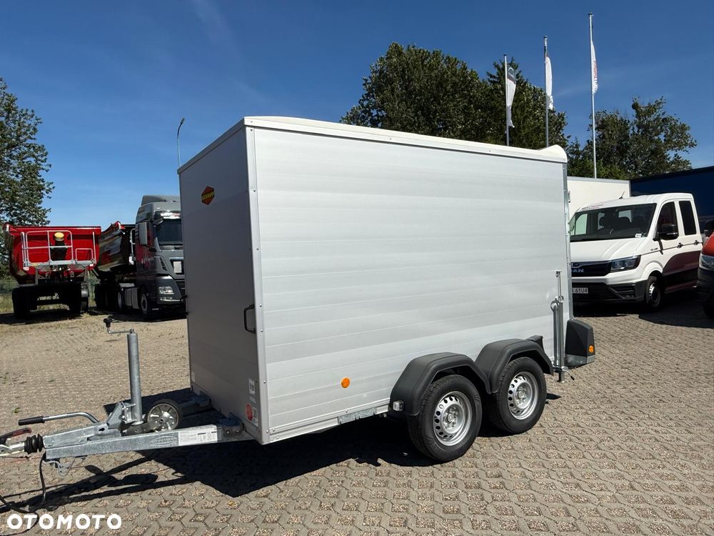 MAN TGE 3.180 FURGON AUTOMAT L3H2 - 33