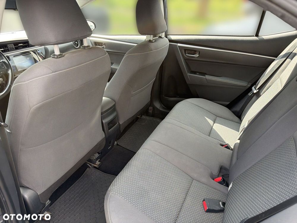 Toyota Corolla 1.6 Active - 28
