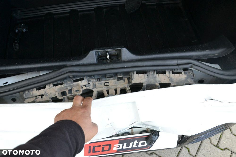 Renault Clio - 15