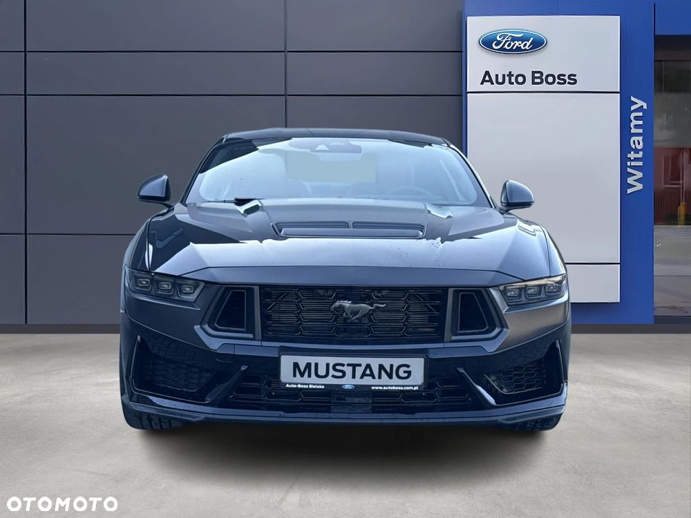 Ford Mustang - 6
