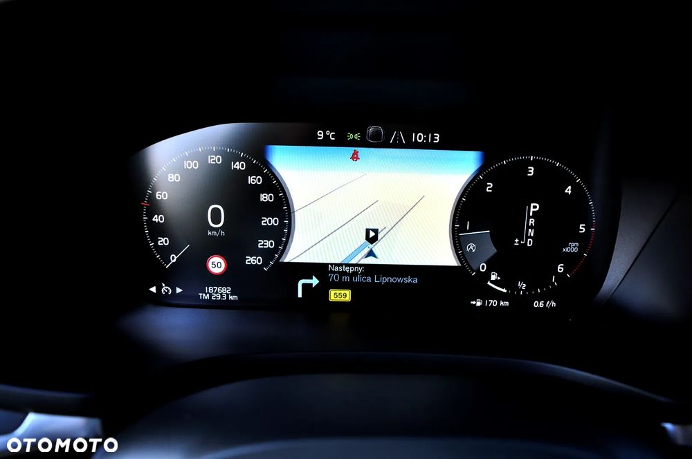 Volvo V60 D3 Momentum Pro - 34