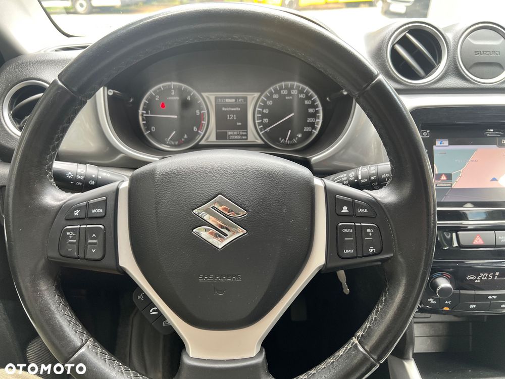 Suzuki Vitara 1.6 DDiS (4x4) Allgrip Comfort - 35