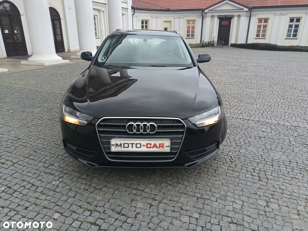 Audi A4 Avant 2.0 TDI DPF clean diesel multitronic Attraction - 2