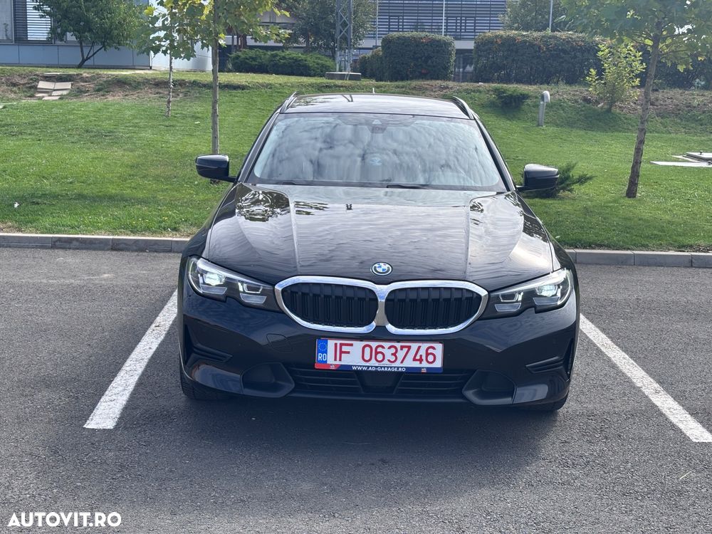 BMW Seria 3 320e Aut. Sport Line - 2