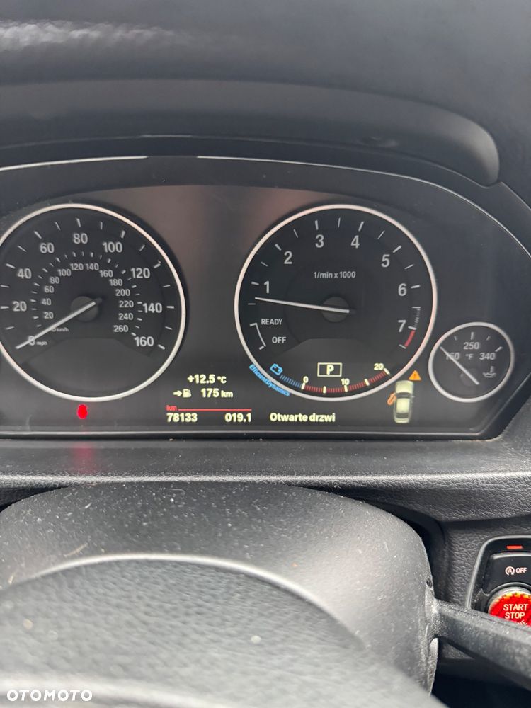 BMW Seria 3 320i Edition Luxury Line Purity - 7