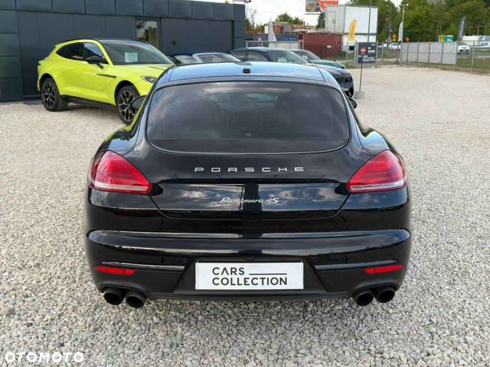Porsche Panamera 4S PDK - 5