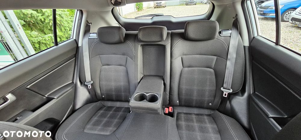 Kia Sportage 1.6 GDI L 2WD - 18