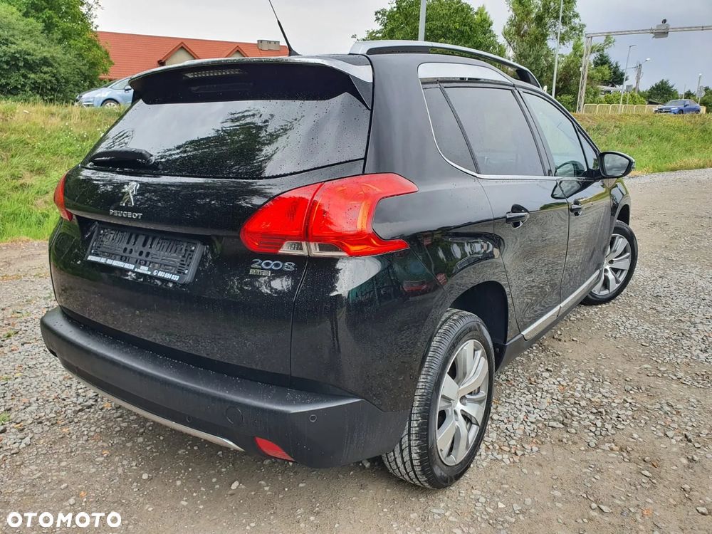 Peugeot 2008 PureTech 110 Stop&Start Allure - 11
