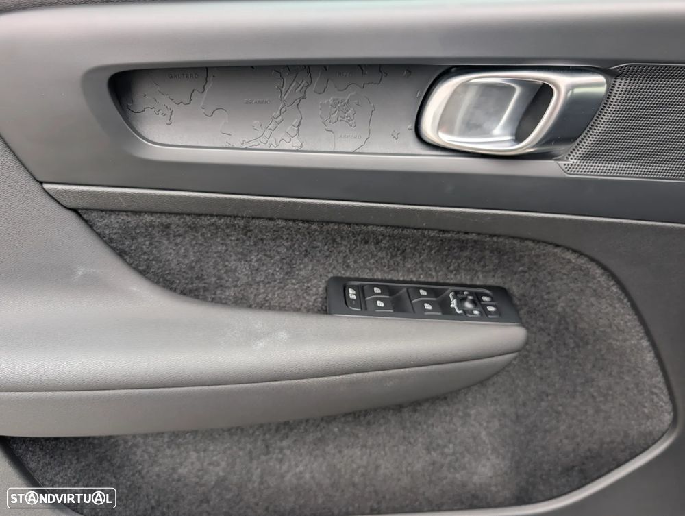 Volvo XC 40 1.5 T4 PHEV Essential - 14